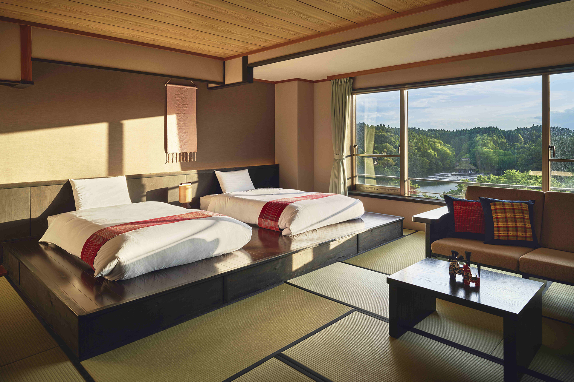 あずまし客室全景