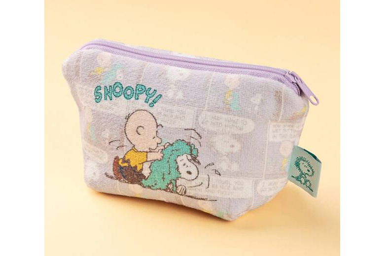 カルディコーヒーファーム「スヌーピー パイルポーチ」