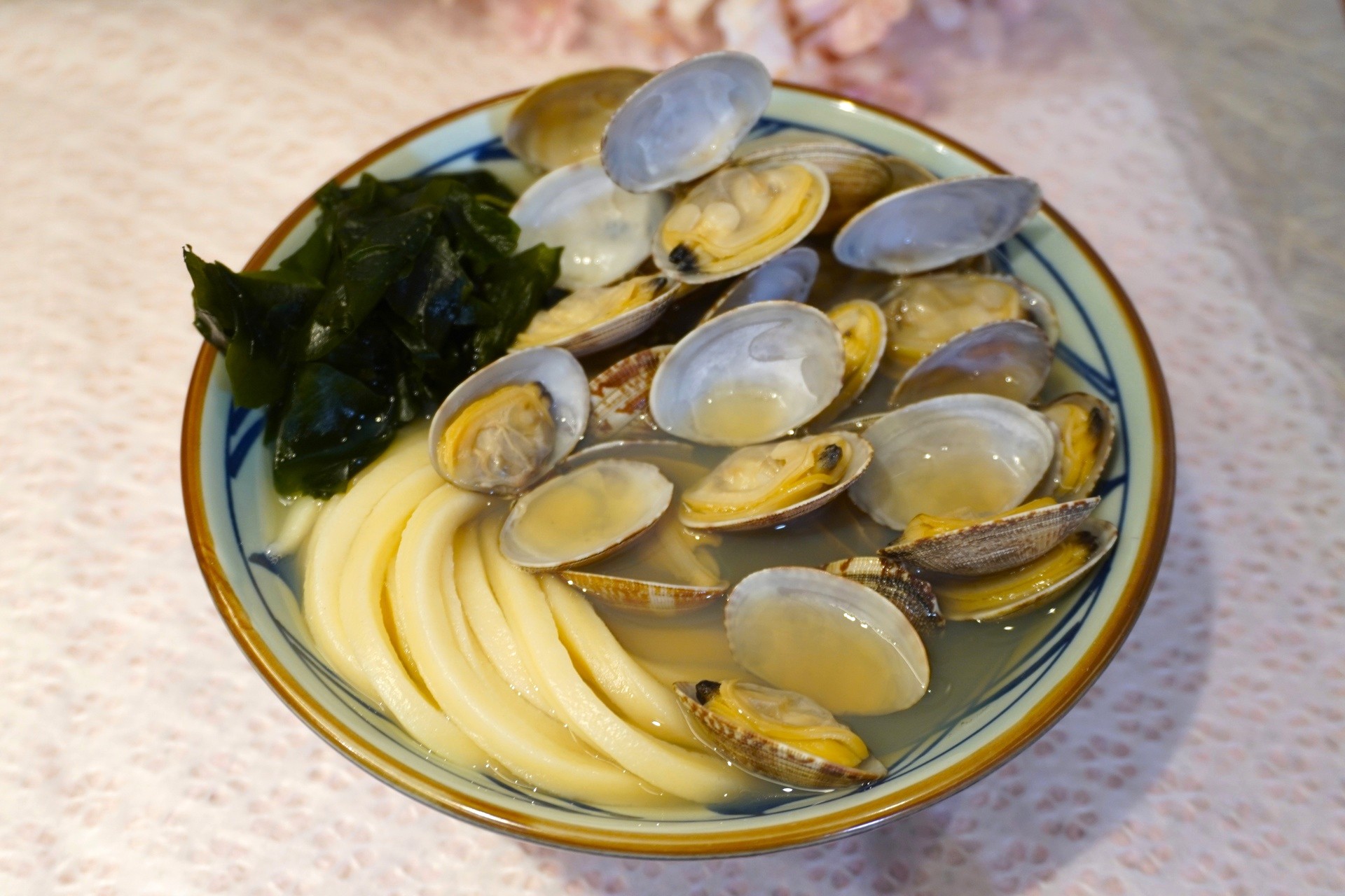 山盛りあさりうどん