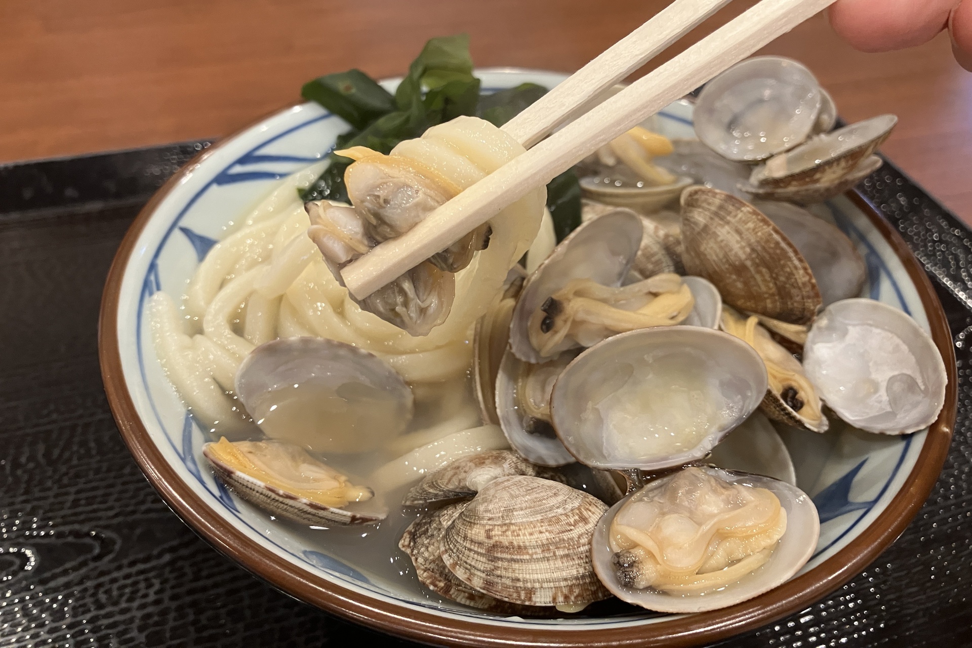 あさりはプリプリで、磯の香りがする