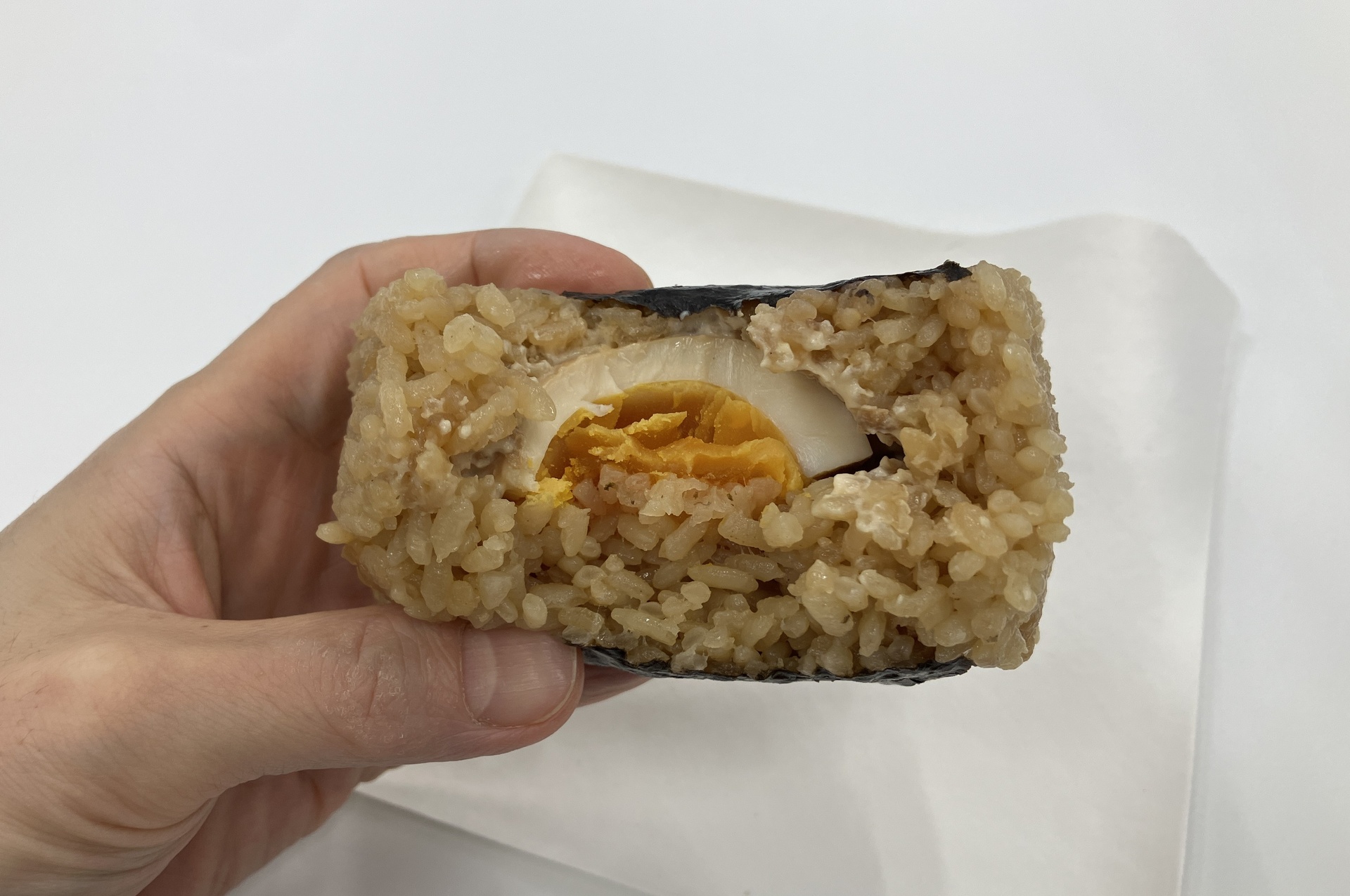 「マヨたま肉そぼろ」の中身