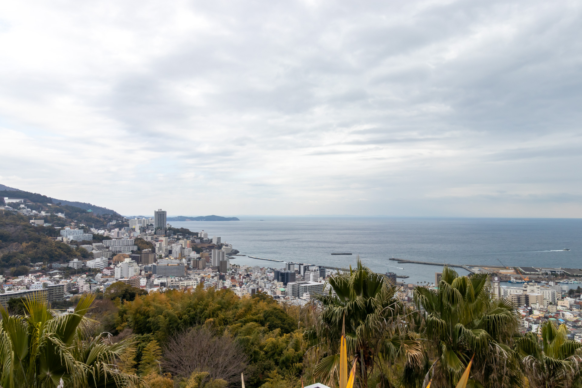 花火大会の日は特等席になる眺望抜群のテラス