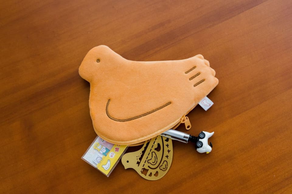 豊島屋「鳩サブローの日」に「鳩ぽっぽーち」「不思議グラス つめたく