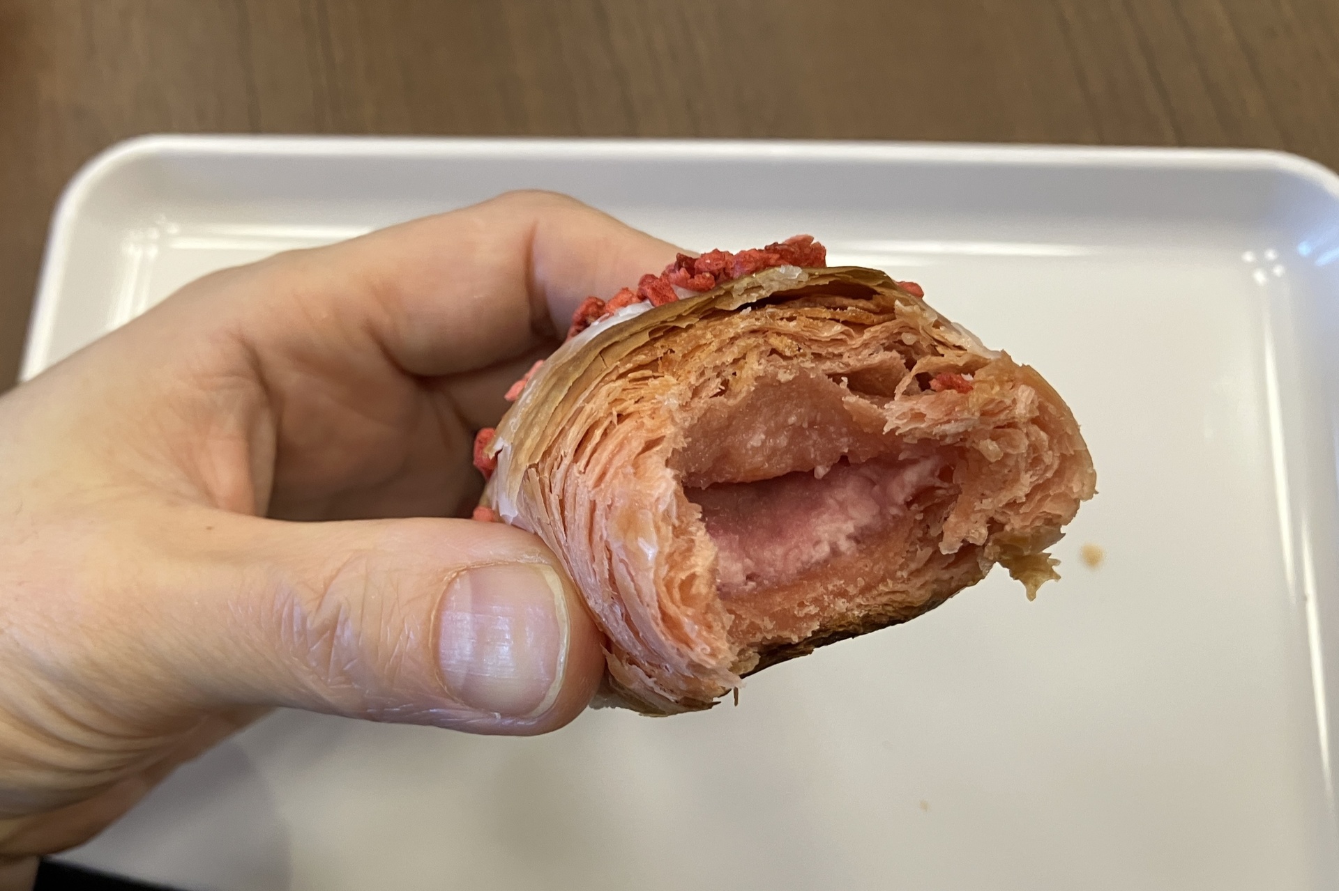 いちごのクリームが香り高くクリーミー