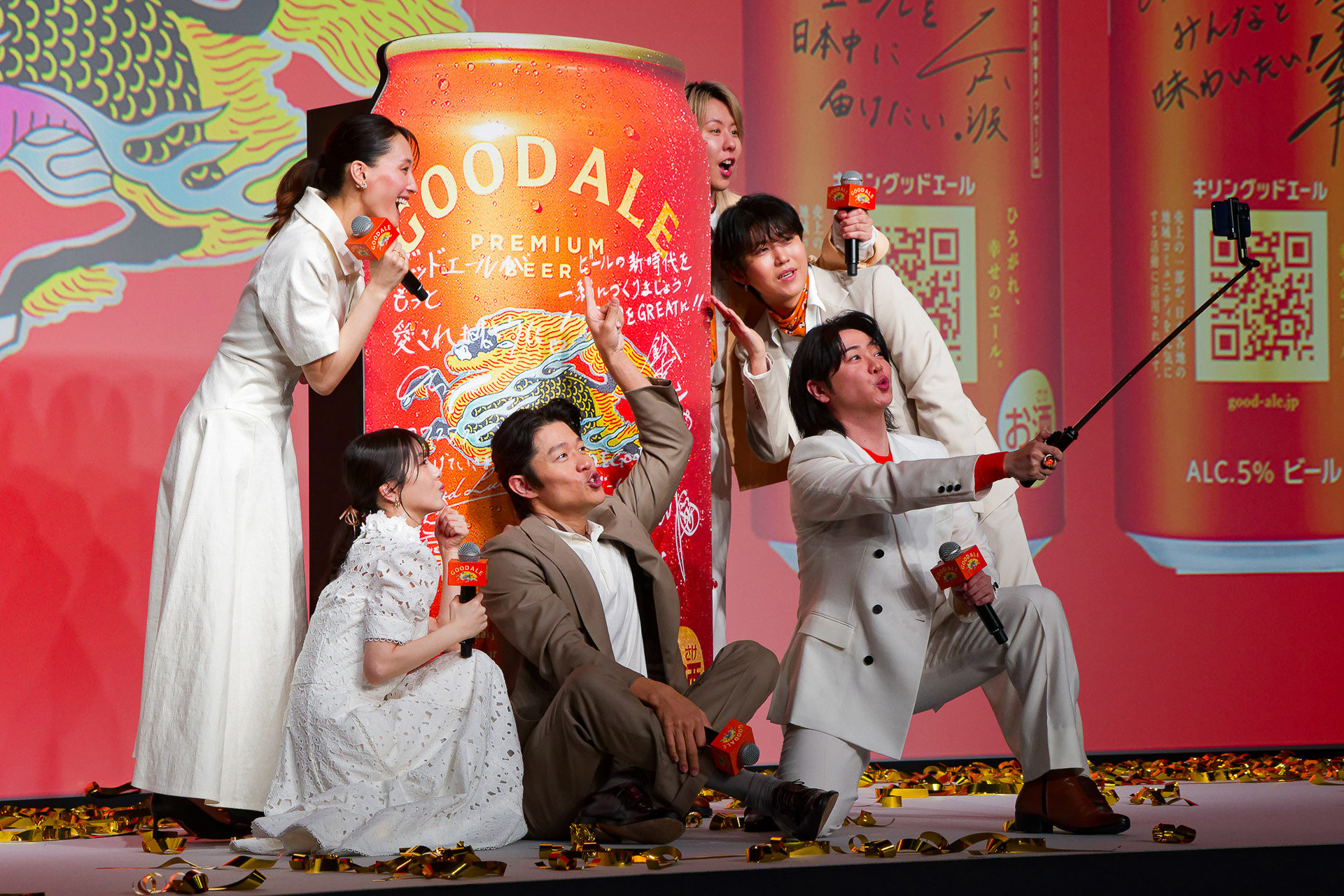 全員で記念の自撮り