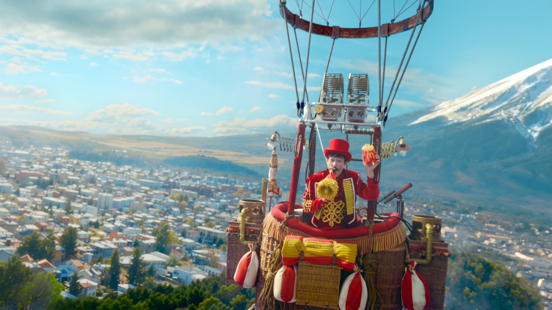 テレビCMでは堺雅人さんが「Mr.トクニナルド」として登場