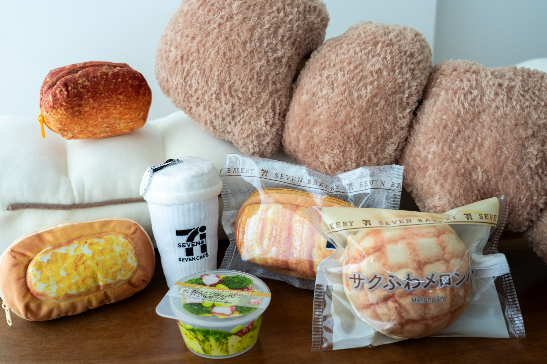 いつもセブンで買うあの商品が、おもしろ可愛いグッズに！