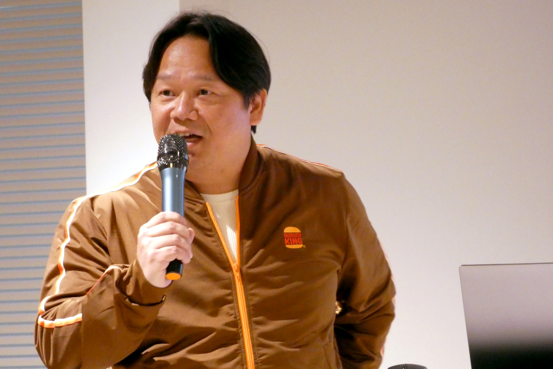 ビーケージャパンホールディングス 代表取締役社長の野村一裕氏