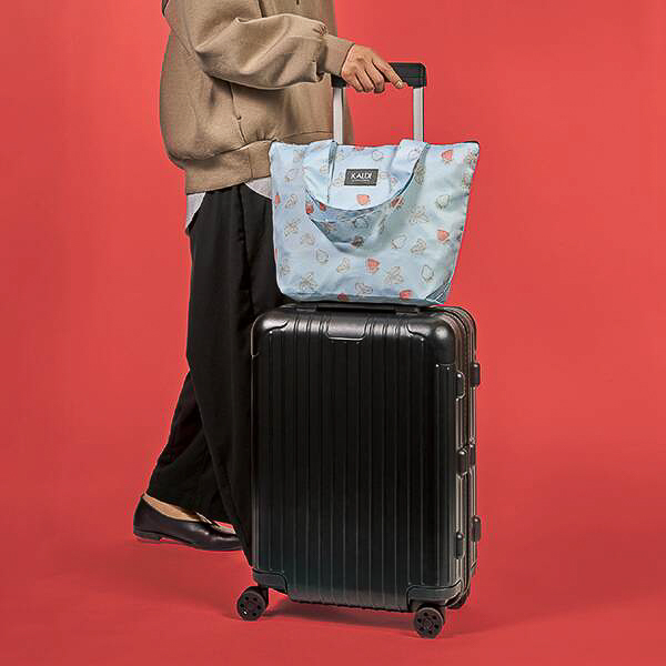 キャリーケースに取り付けることもできる