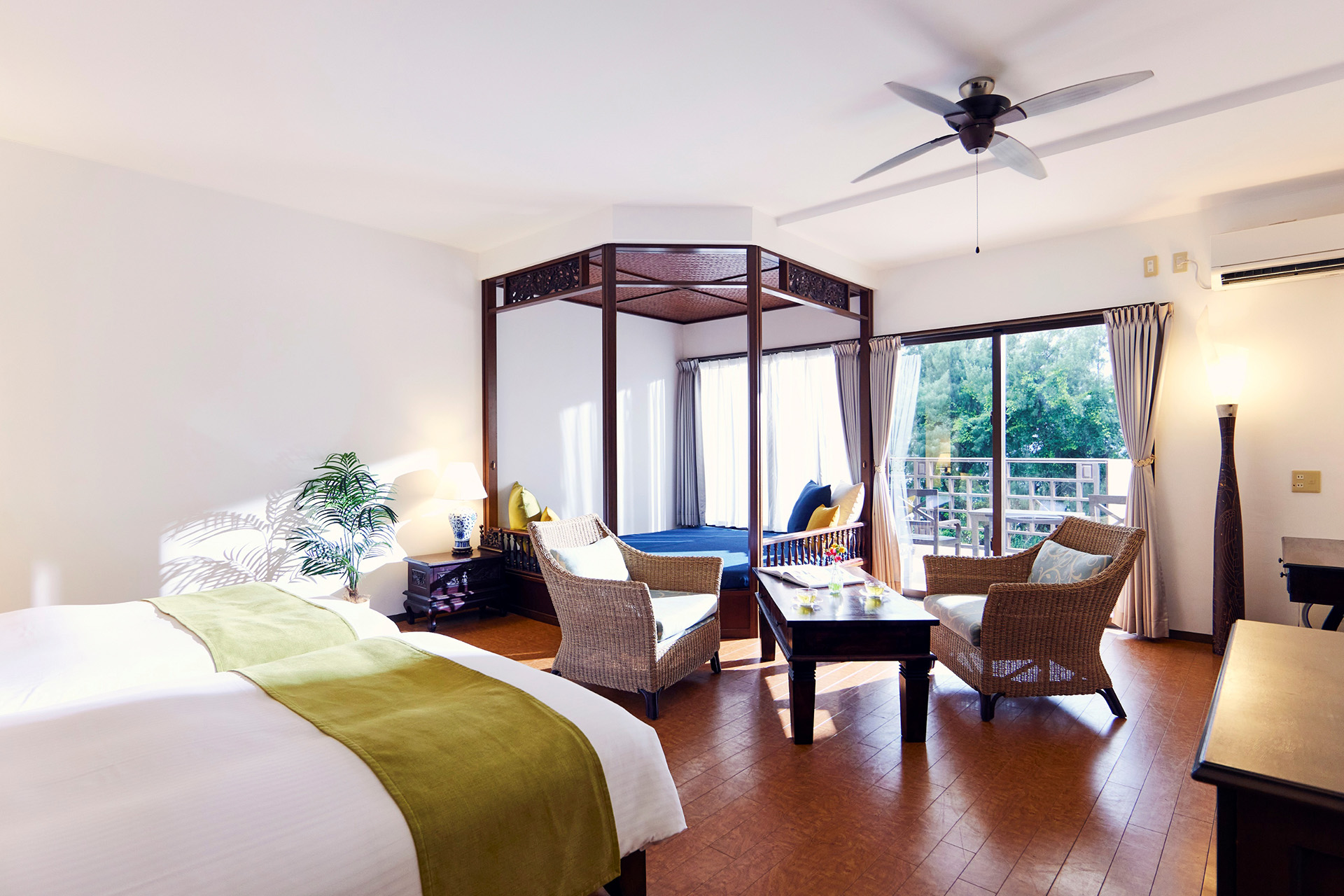 デラックスツイン