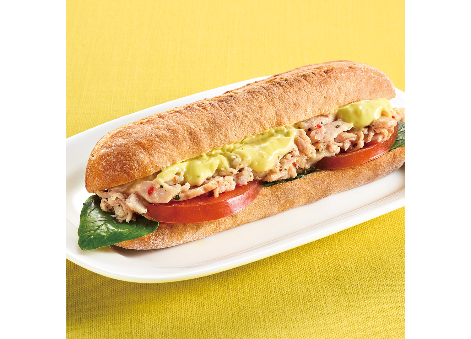 焼きたてサンド瀬戸内レモンタルタルとハーブチキン