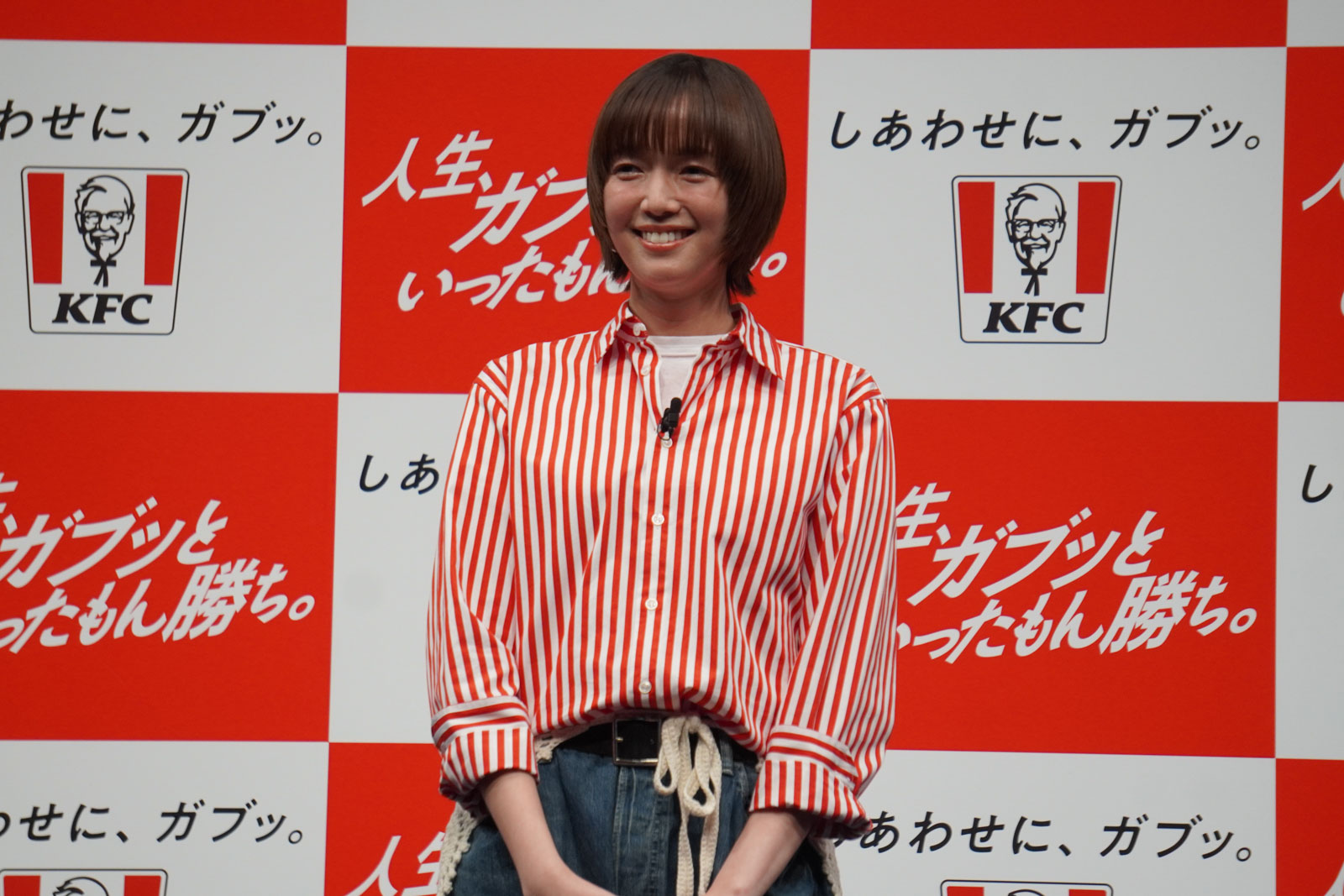 新アンバサダーの佐藤栞里さんが登場