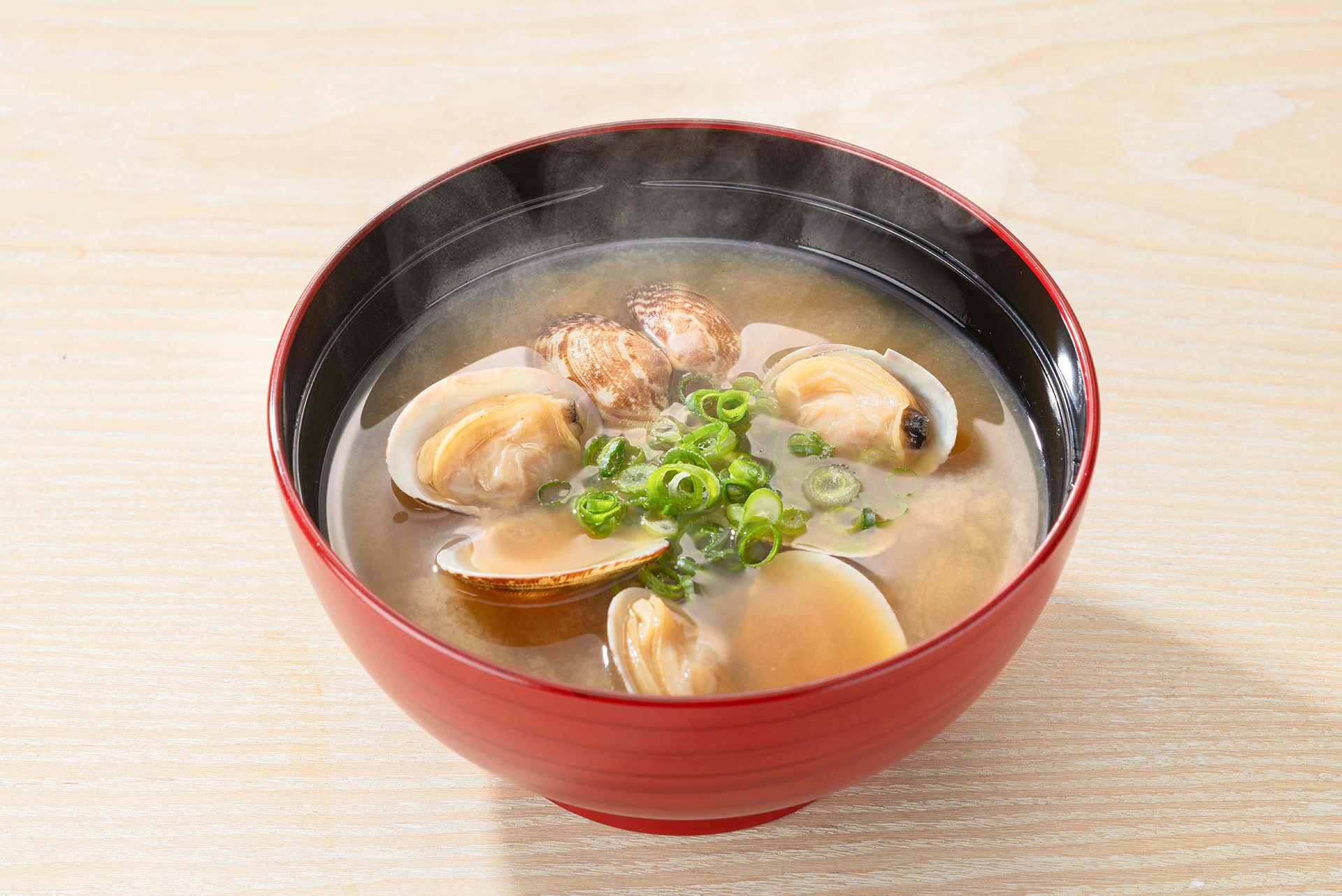 「あさりのみそ汁」（300円）