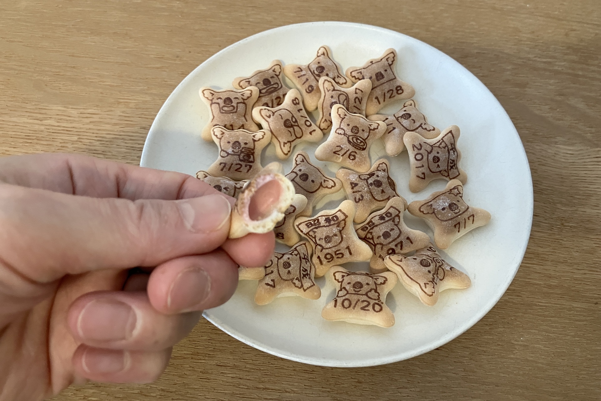 コアラのマーチ＜ハピハピショートケーキ＞