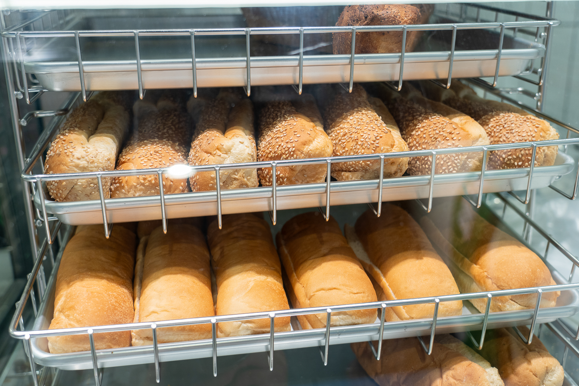 サンドイッチ注文時に選べるパン（ブレッド）。筆者はハニーオーツがお気に入り