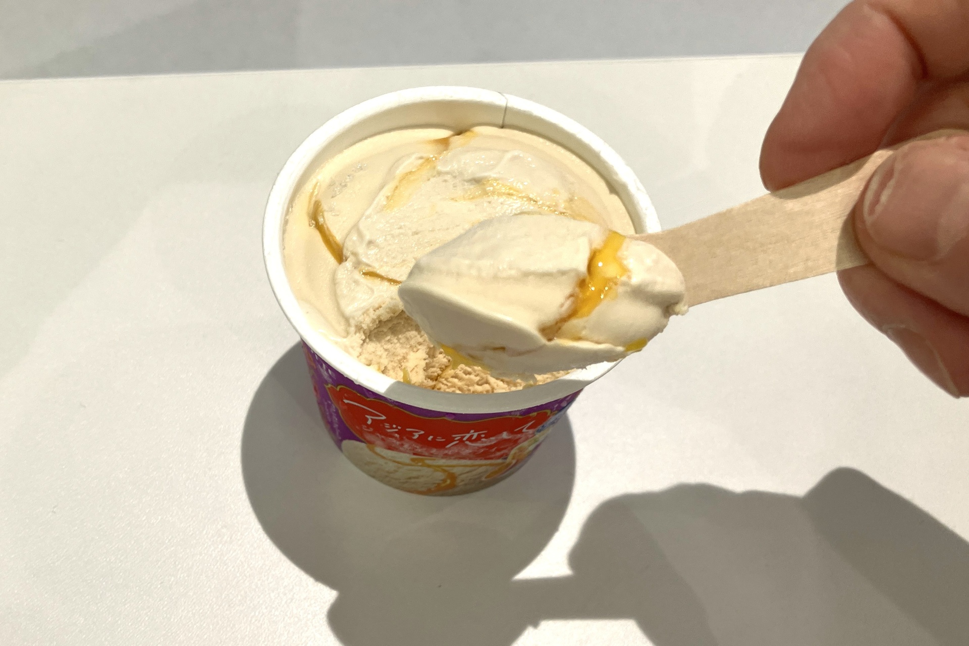 試食で提供されたアジアに恋して ジャスミンミルクティー