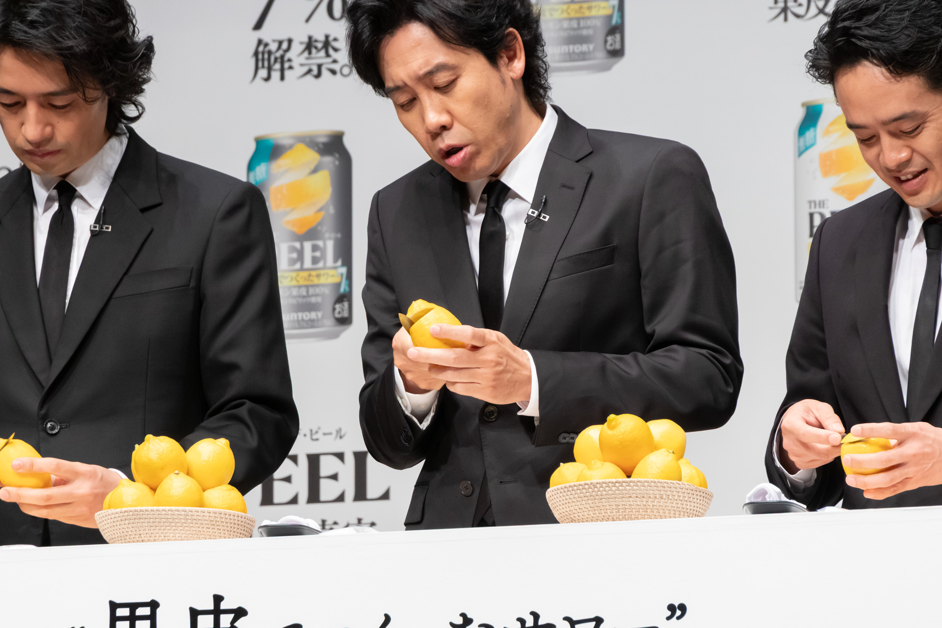 おとぼけトークで2人にジャブをかます大泉さん