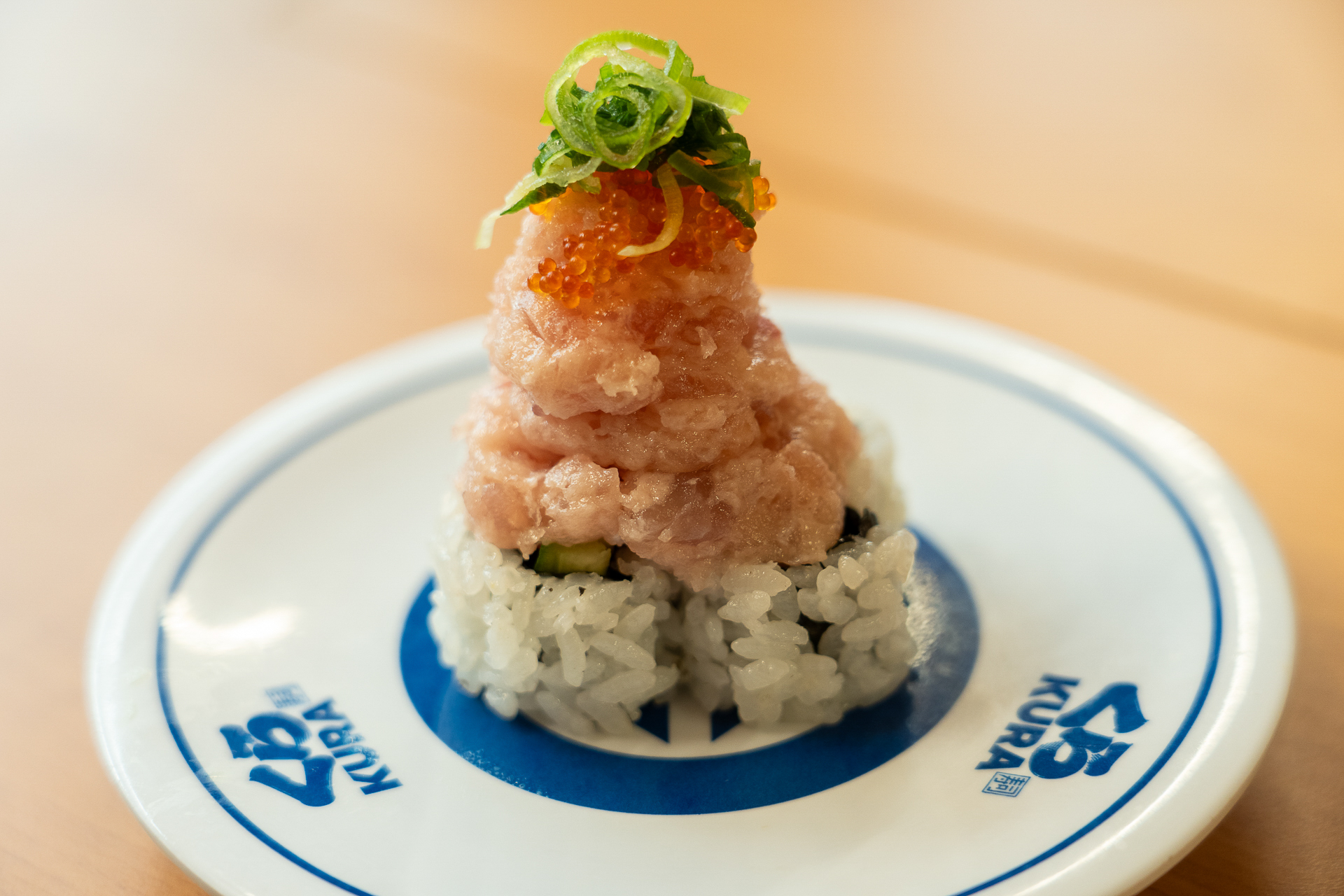 「まぐろマウンテン」（300円）