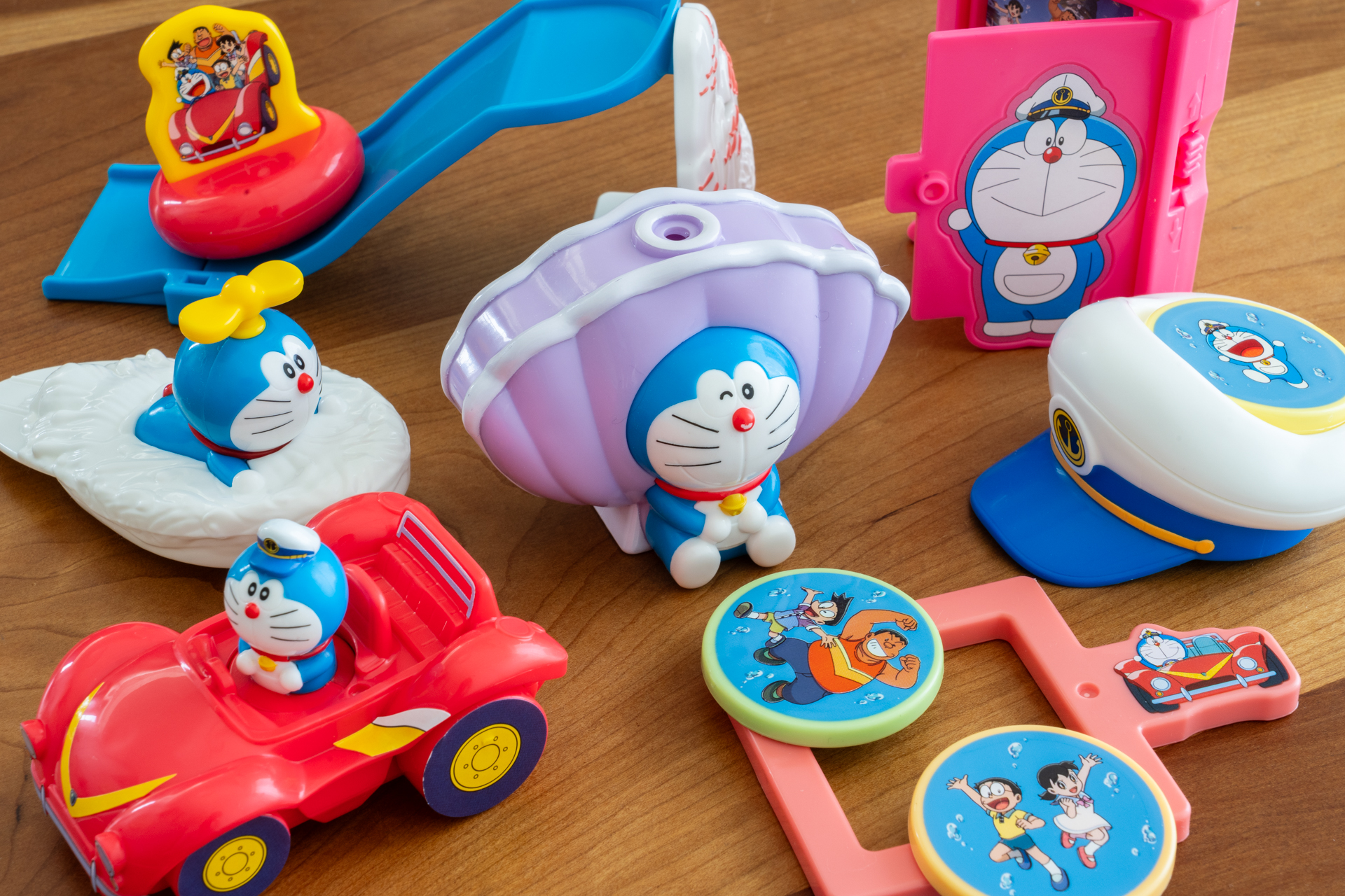 ハッピーセット「ドラえもん」をご紹介！