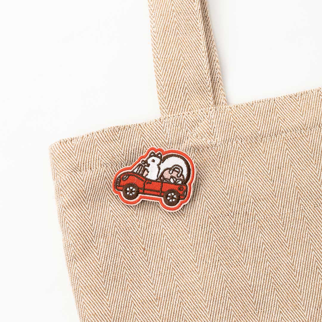 「リスくん刺繍ワッペンバッジ」