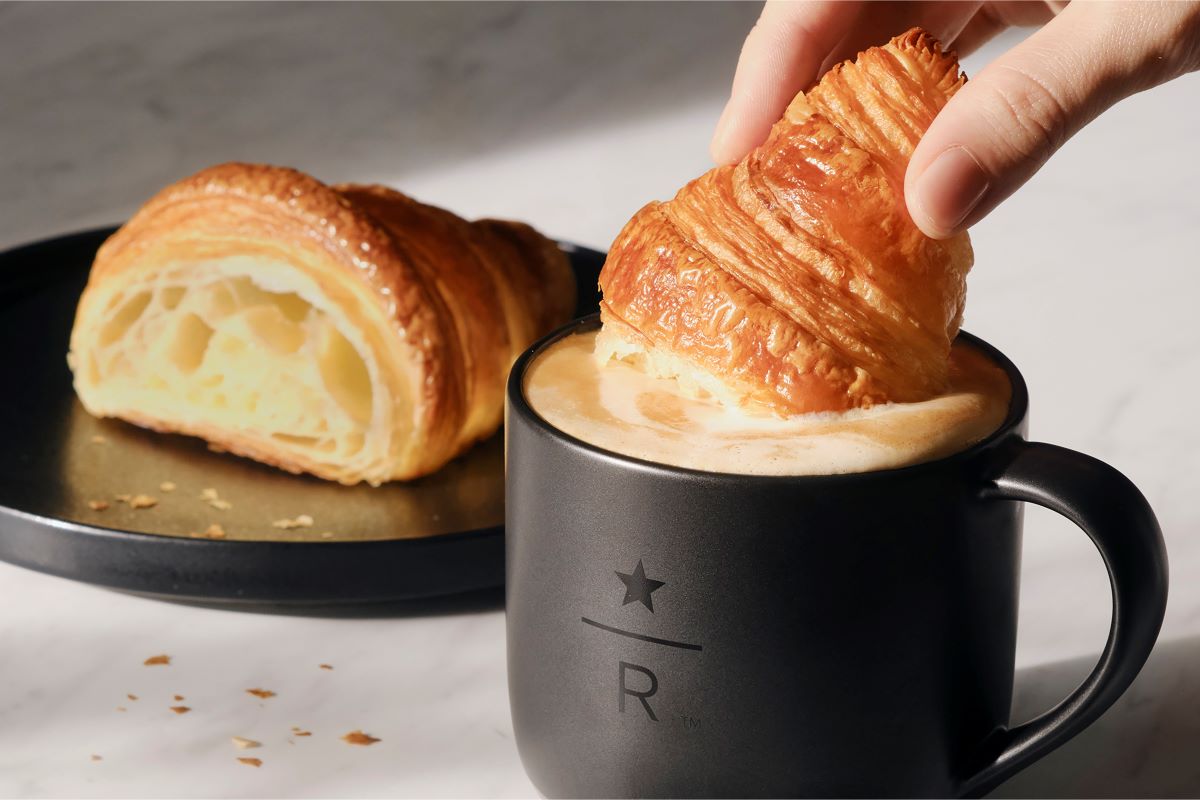 「スターバックス リザーブ カフェ 名古屋 栄 HAERA店」オープン