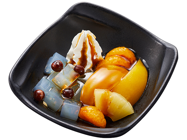 「日本橋榮太樓 監修 フルーツみつ豆」（430円～）