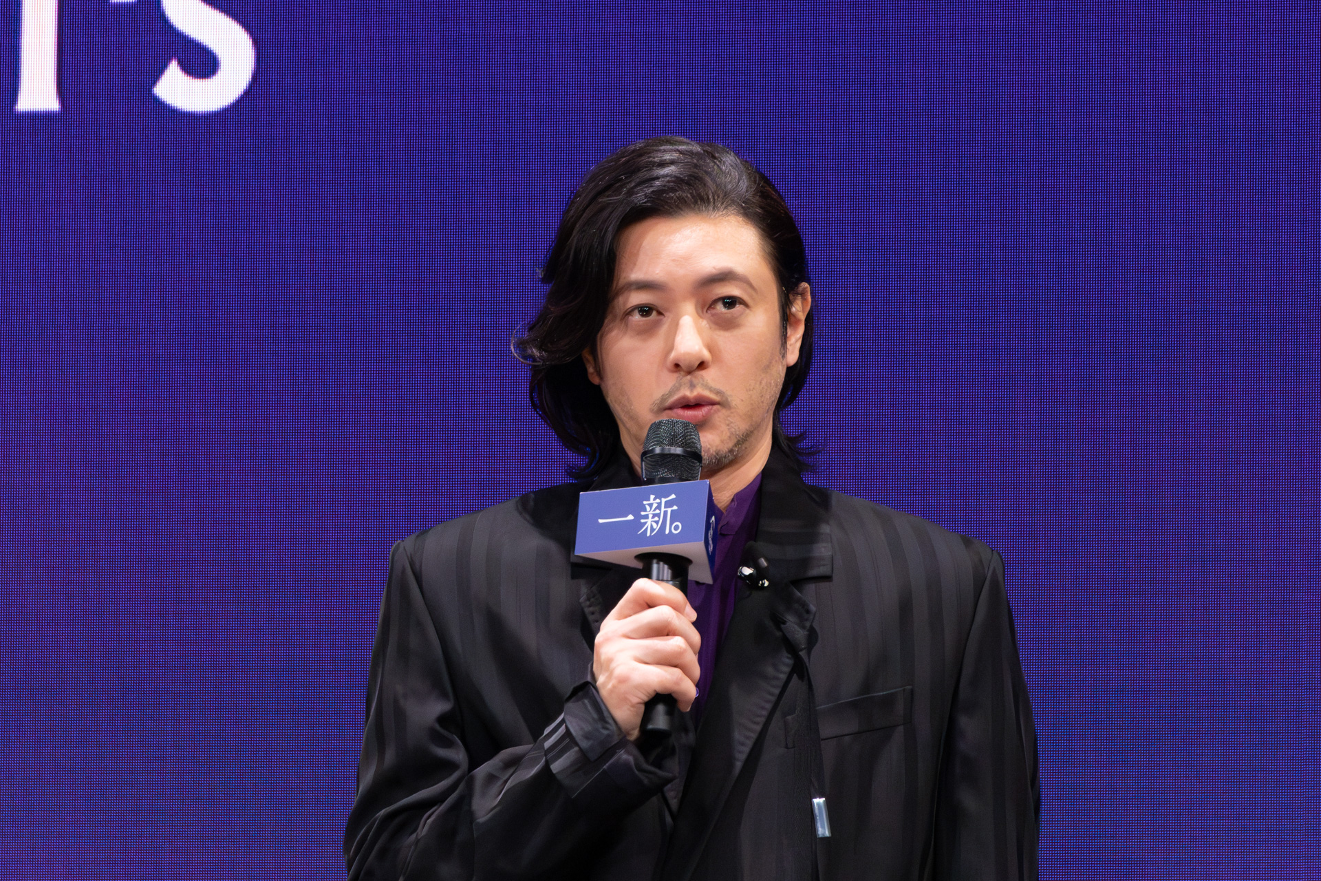 オダギリジョーさんは「プレミアムな花輪クン」役を担当