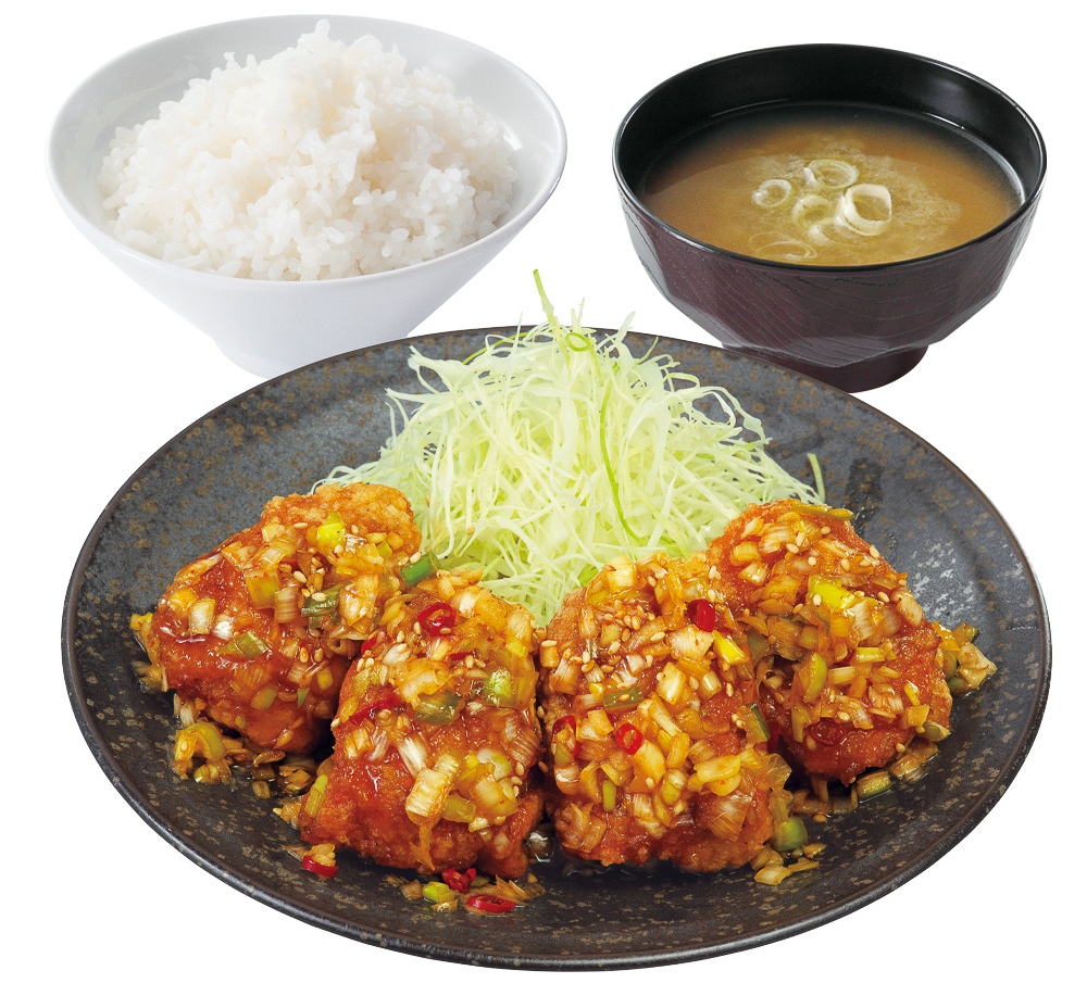 「油淋鶏定食」（通常価格935円→770円/弁当 756円）