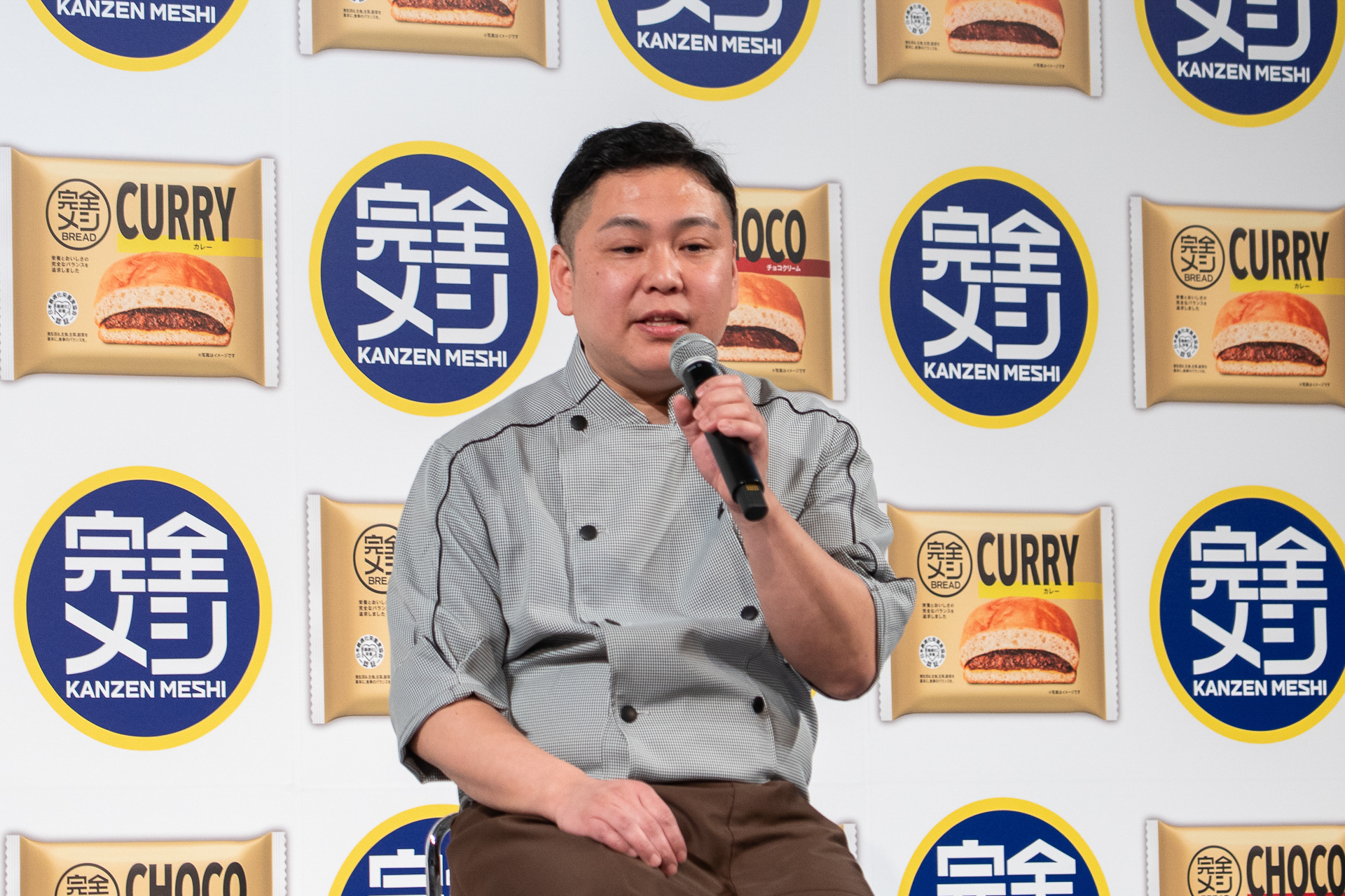 今回のコラボメニュー開発について「デニーズの美味しさをそのままに、新しい価値を提供できる可能性を感じた」と話した須藤氏