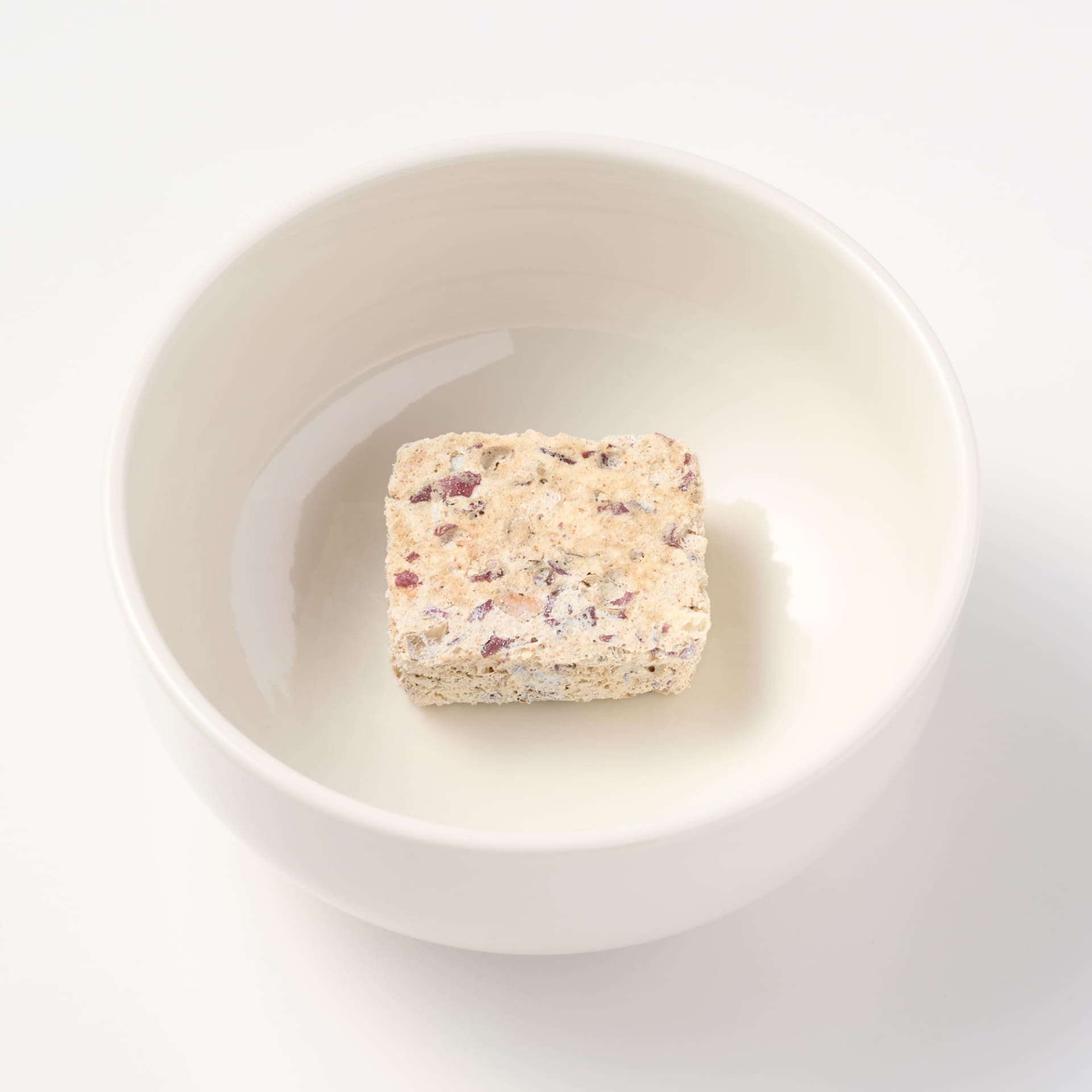 「冷やし茶漬け 梅肉と長いも（2食）」（390円）