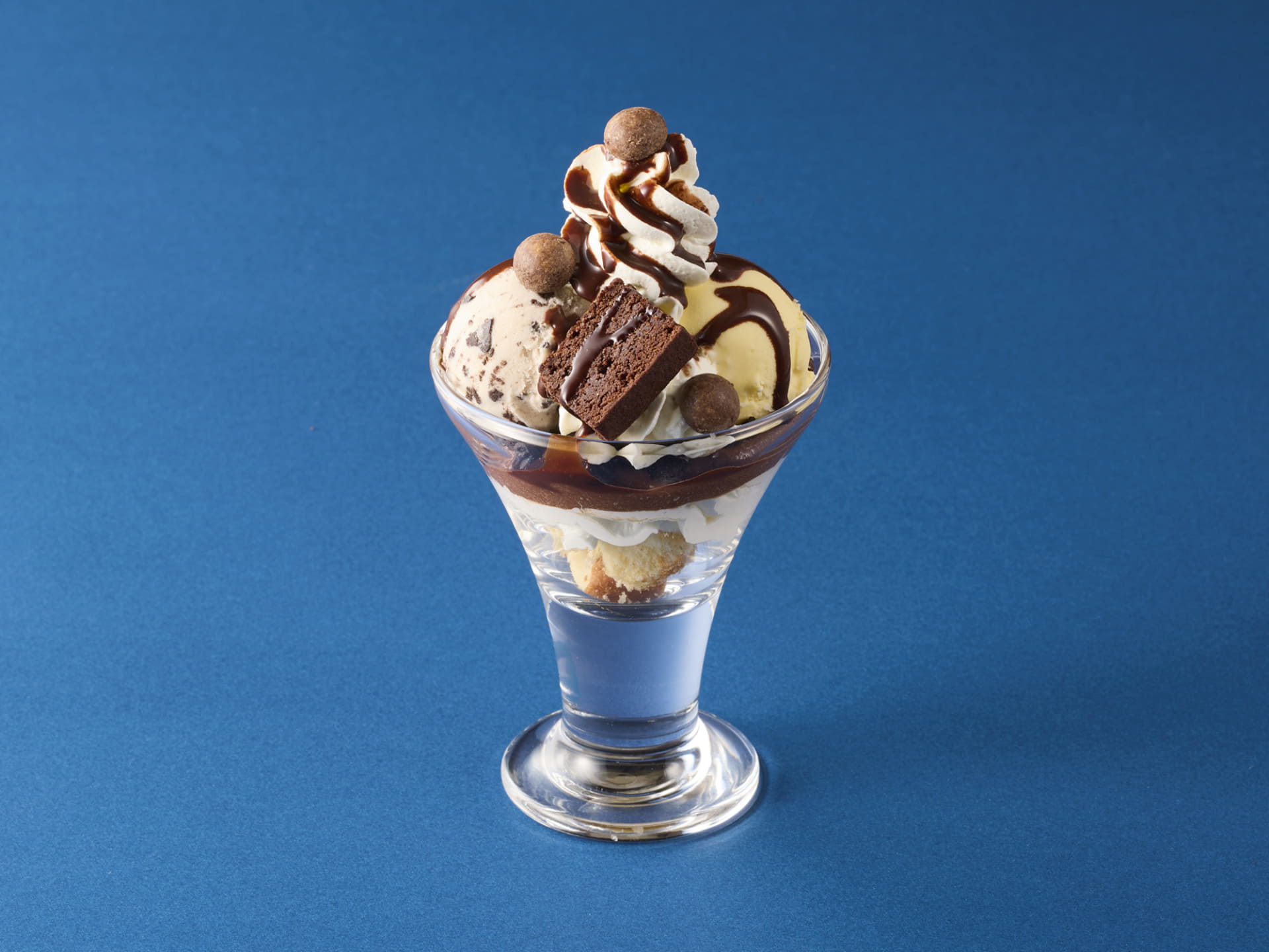 「ミニ！クッキー＆クリームパフェ」（539円）