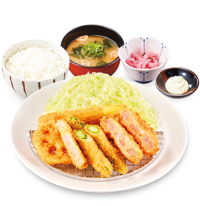 「ぷりっぷり海老かつと野菜フライ定食」（990円）