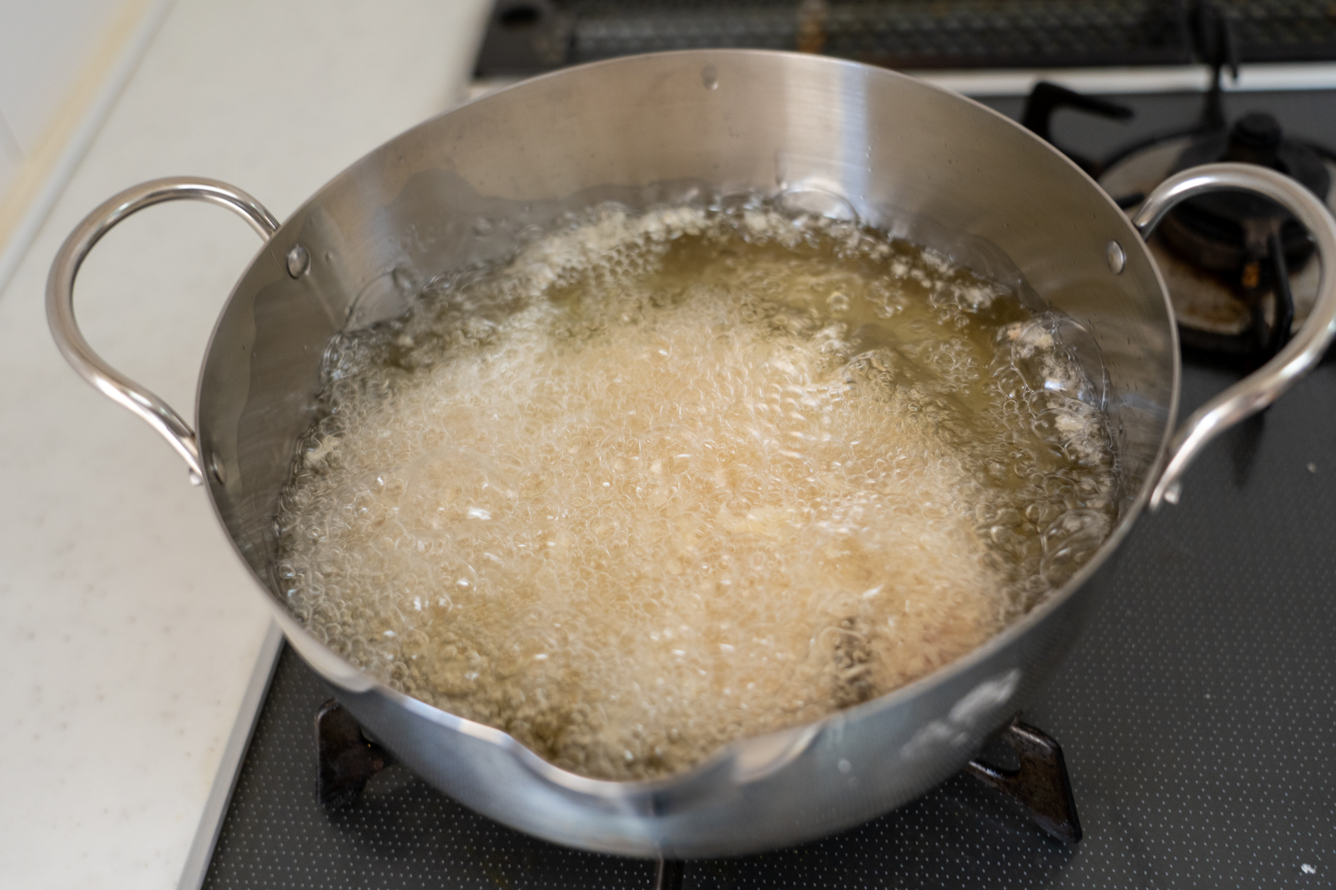 こちらはサクッと とんかつちゃんなしの鍋