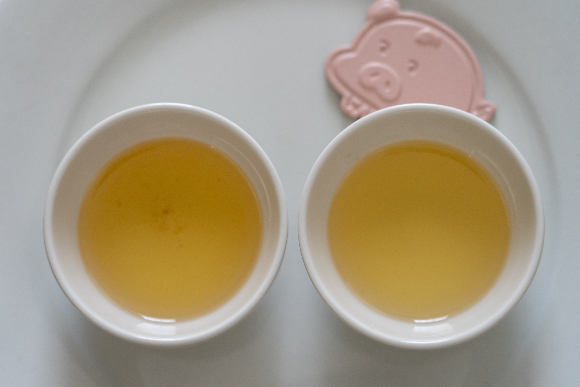 使ったほうが油の色が薄く、劣化しにくいという結果に