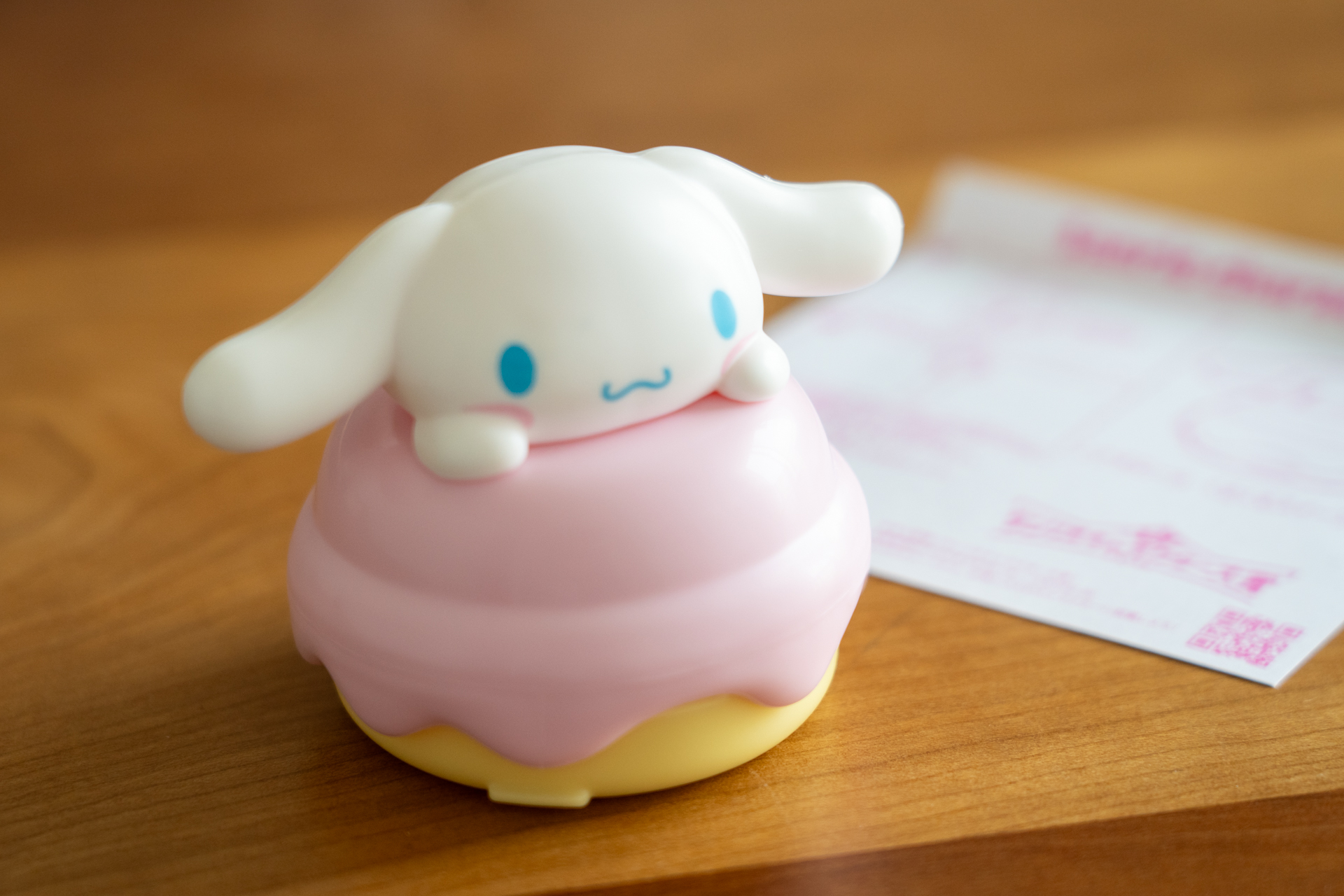 シナモロールのフィギュア型小物入れ