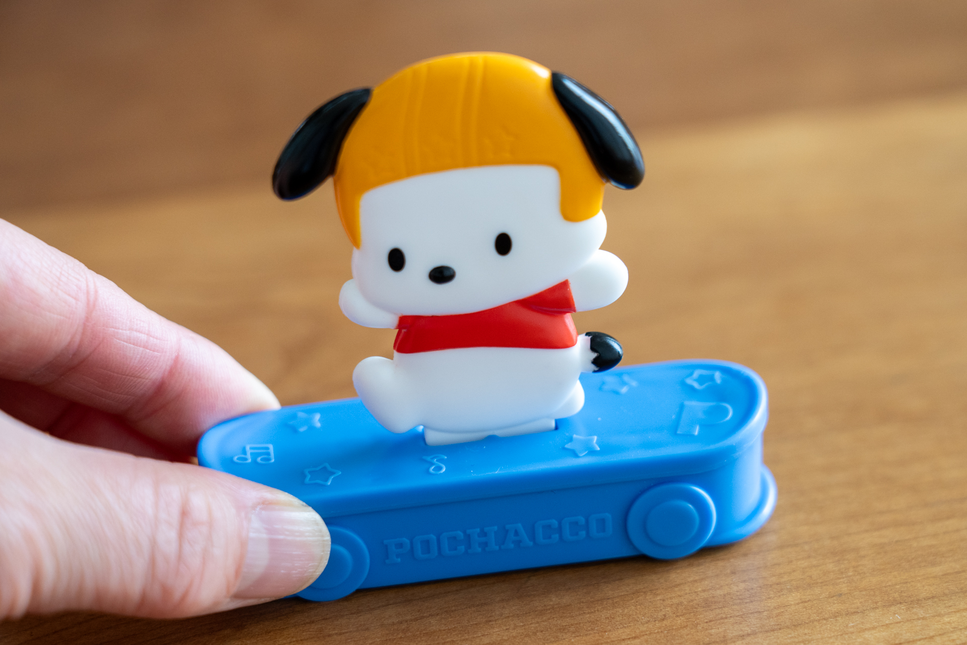 手で押して走らせよう