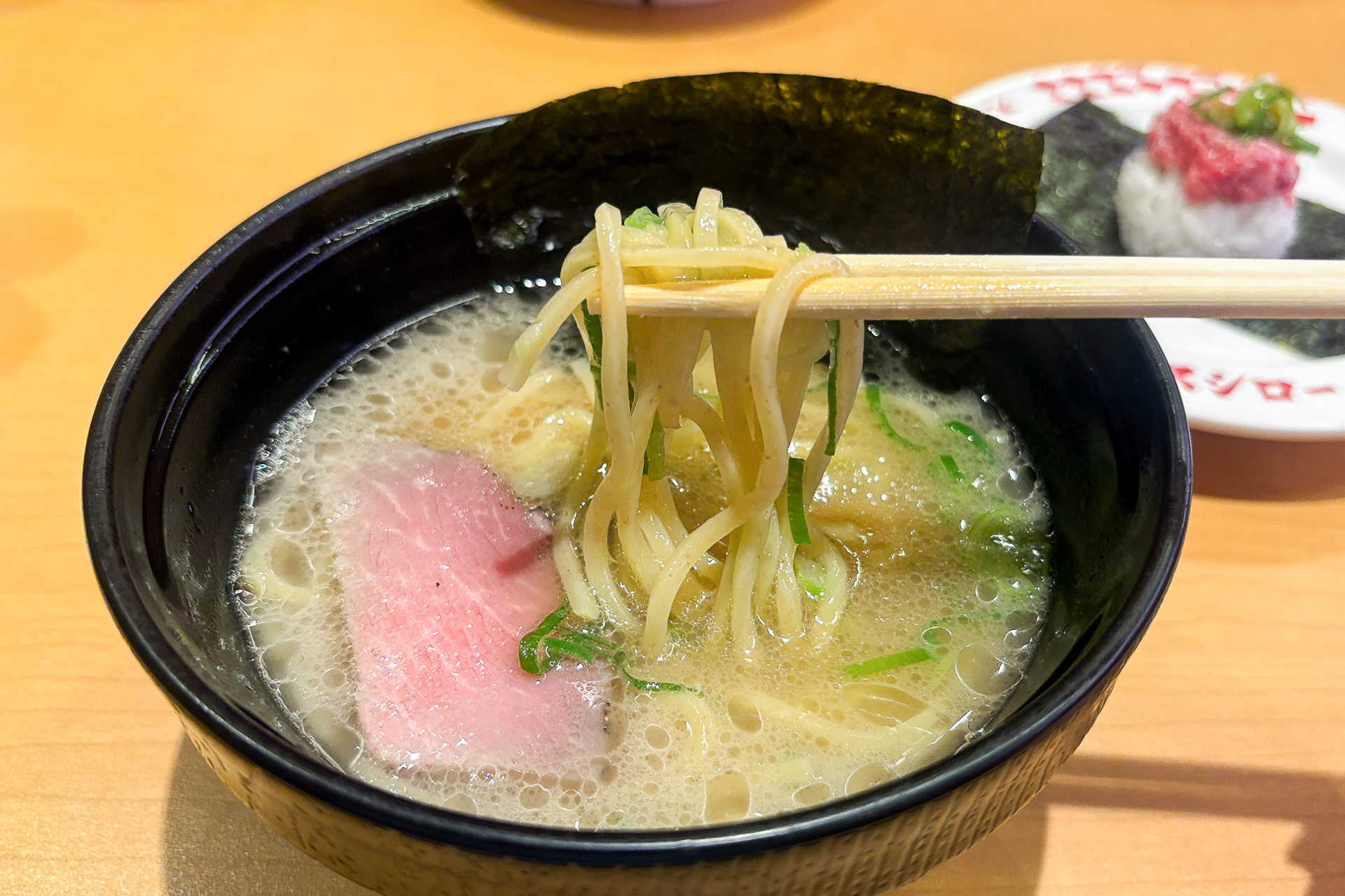 あっさり博多豚骨ラーメン
