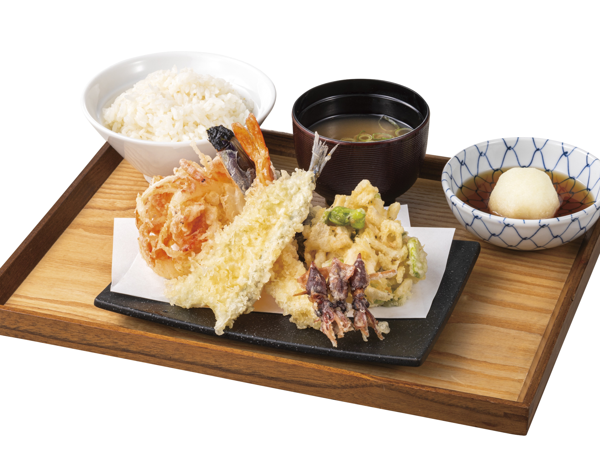 「春の旬彩天盛り定食」（1738円）