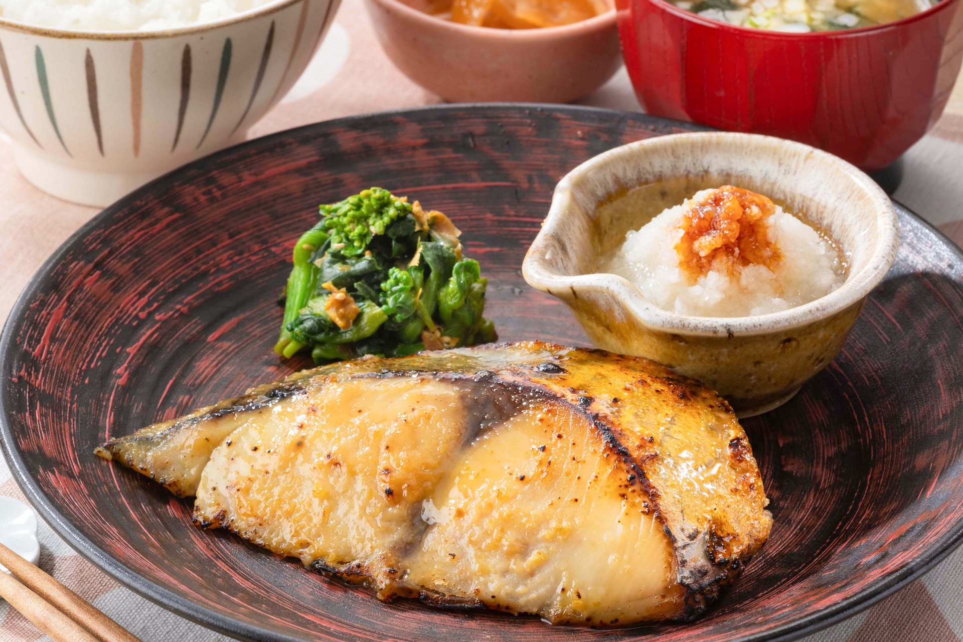 鰆の西京焼き 菜の花からし和え 添え