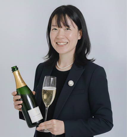 ワインキュレーション 商品開発部の成瀬さん