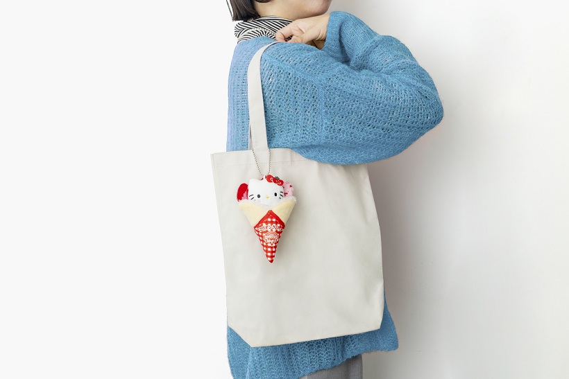 バッグに付けて出かけたり“ぬい活”が楽しめる