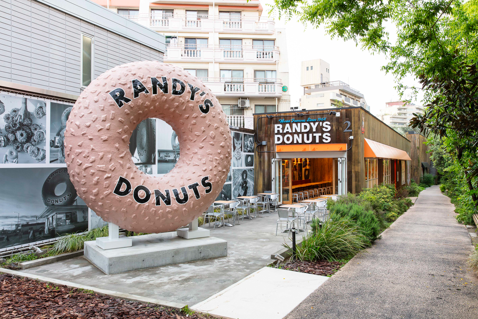 1号店「ランディーズドーナツ渋谷代官山店」