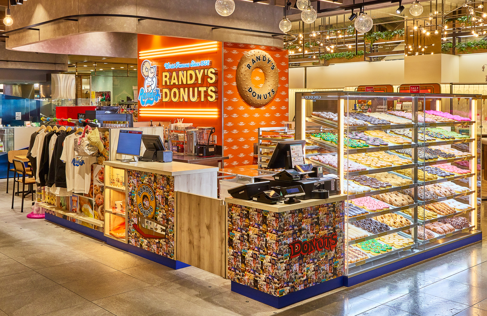 4号店「ランディーズドーナツ 有楽町マルイ店」