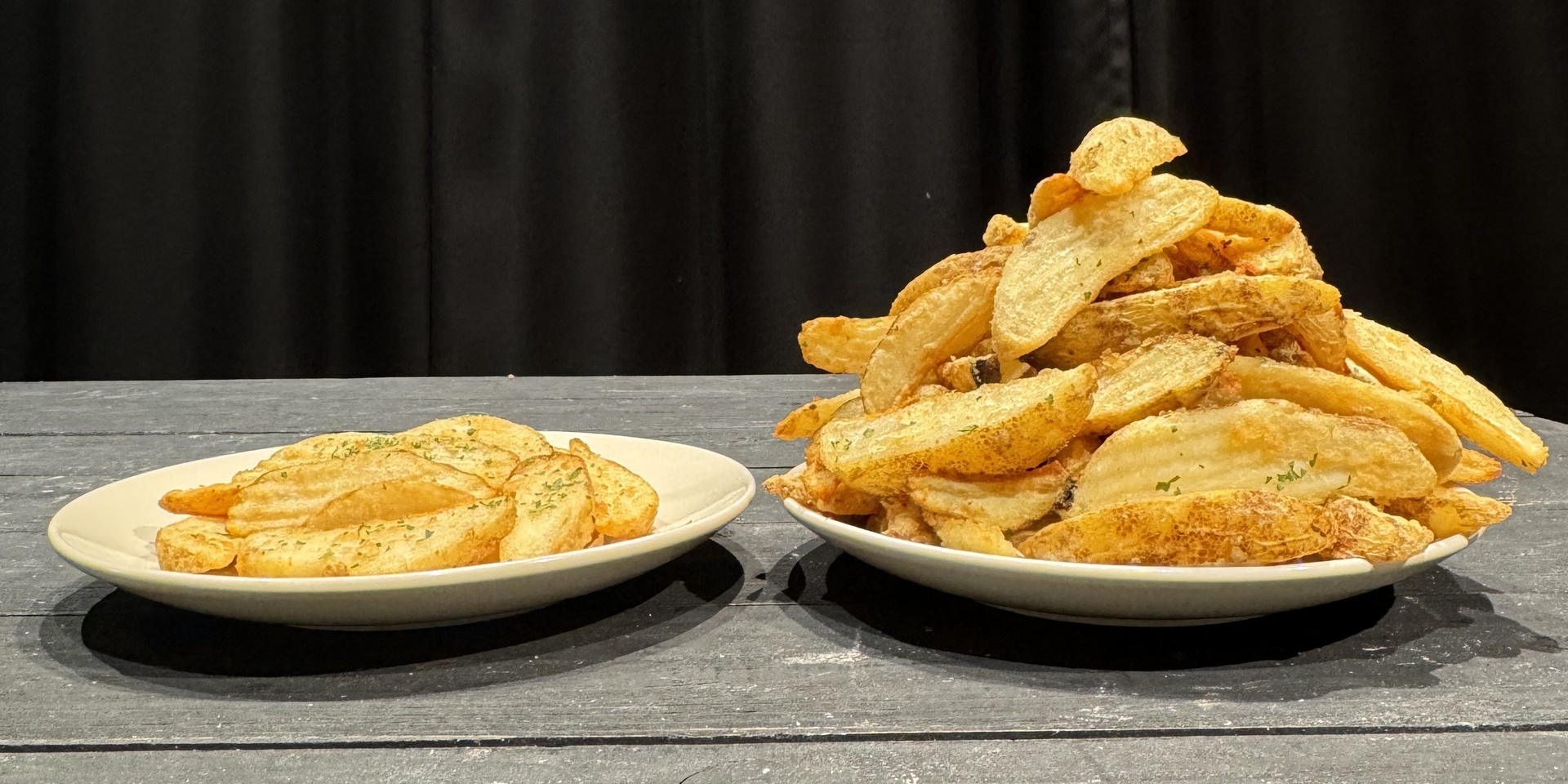 左が通常、右が「ほぼ1kgポテト」