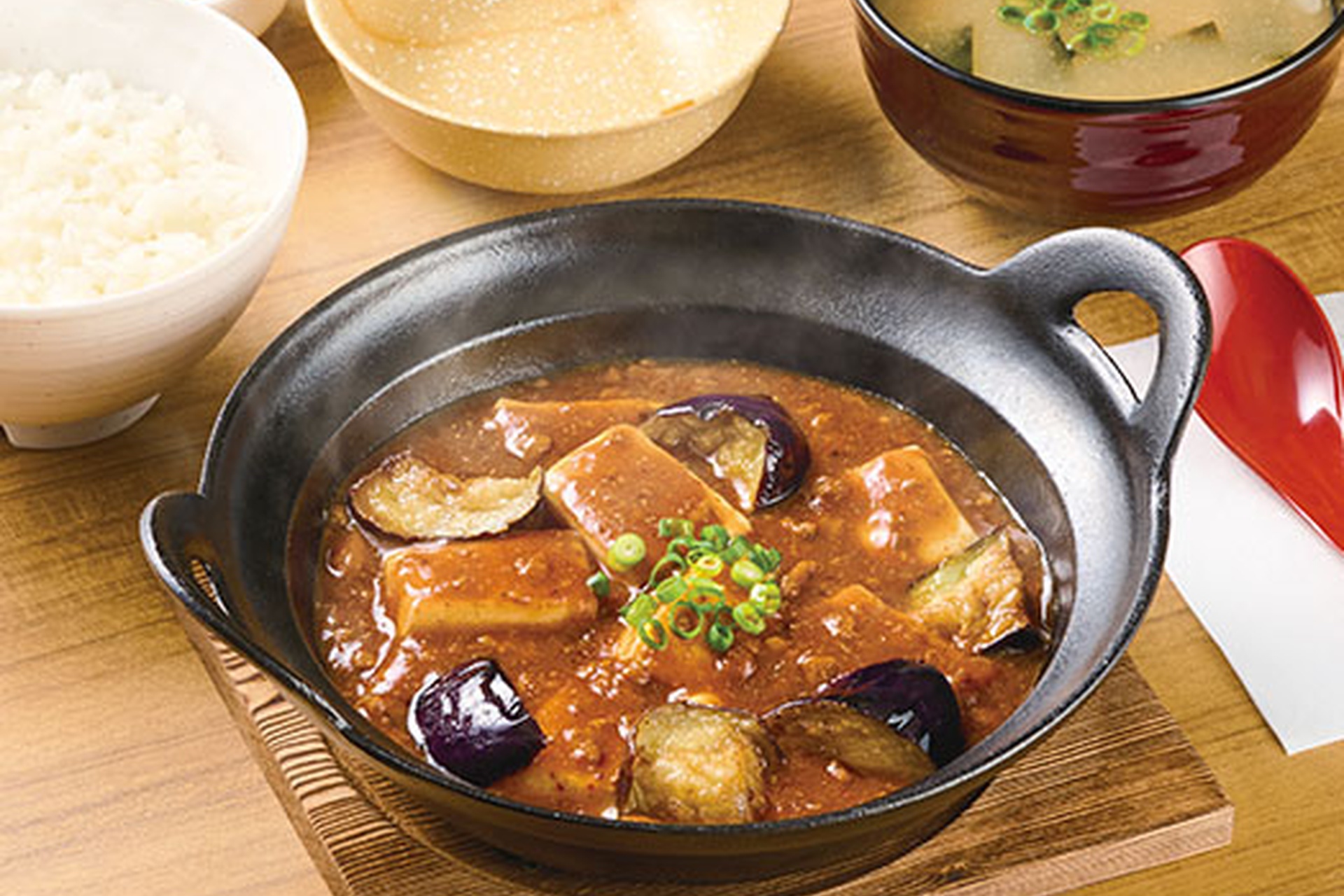 やよい軒の「～四川風～麻婆茄子豆腐定食」