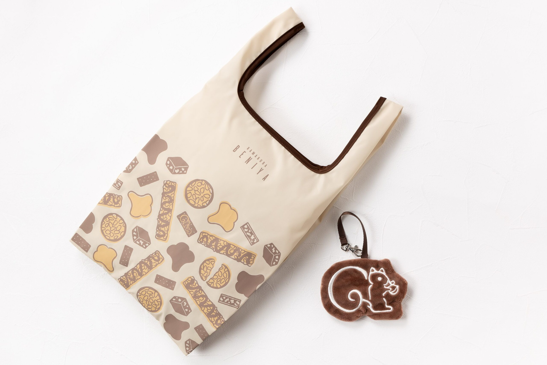 鎌倉紅谷「チャーム付きエコバッグ」