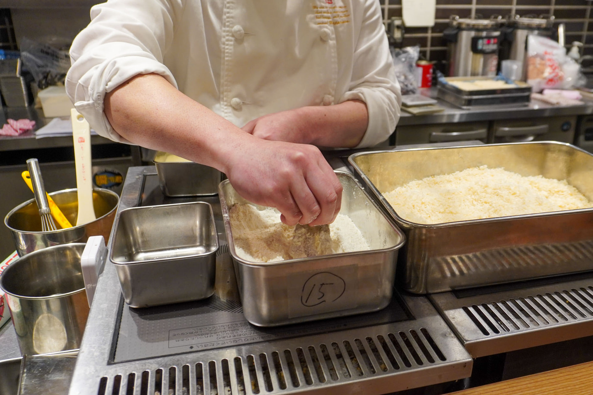 天ぷら粉を3本まとめて付ける