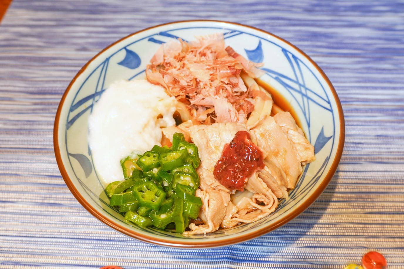 梅とろろ豚しゃぶぶっかけうどん