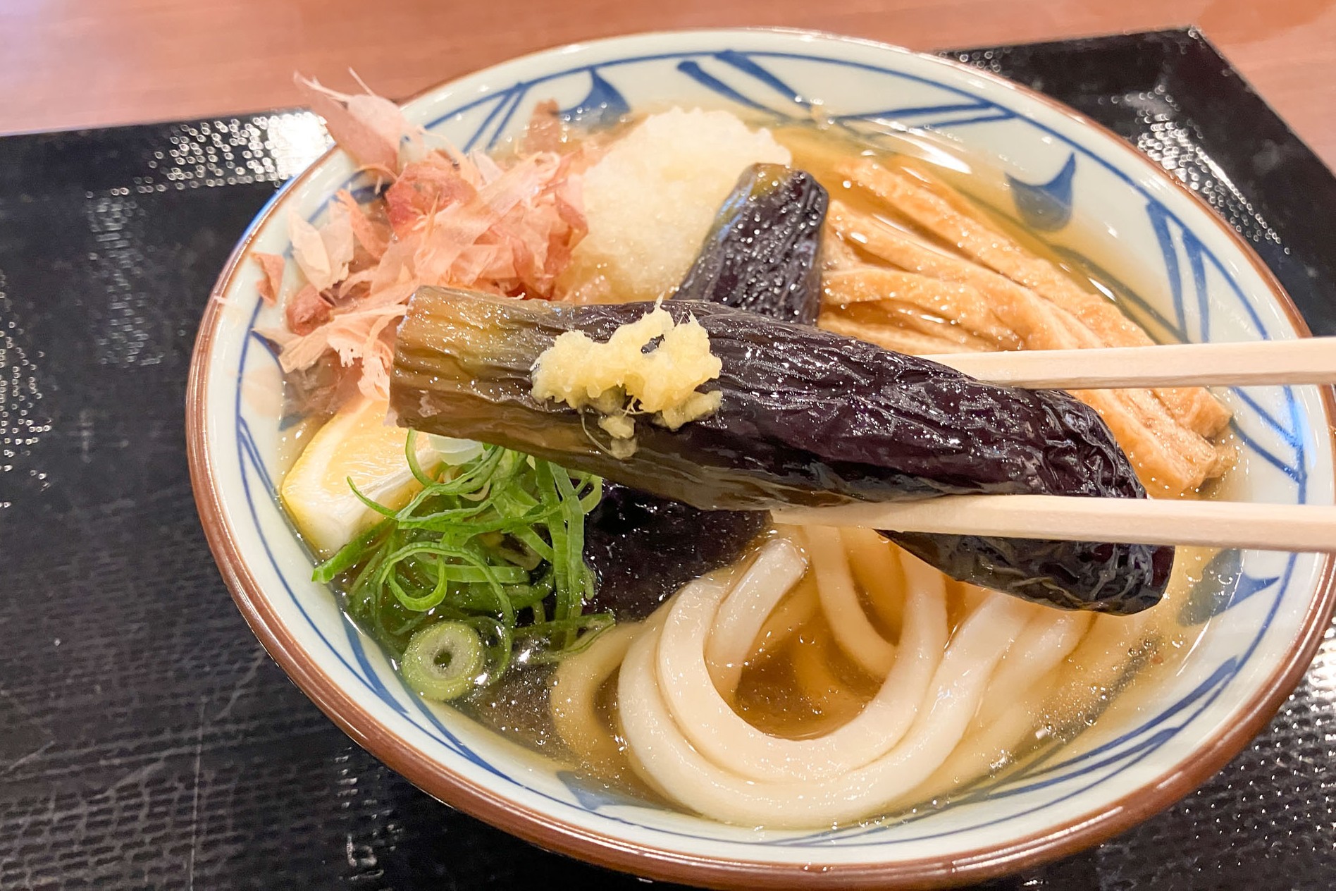 だしを吸った揚げなす