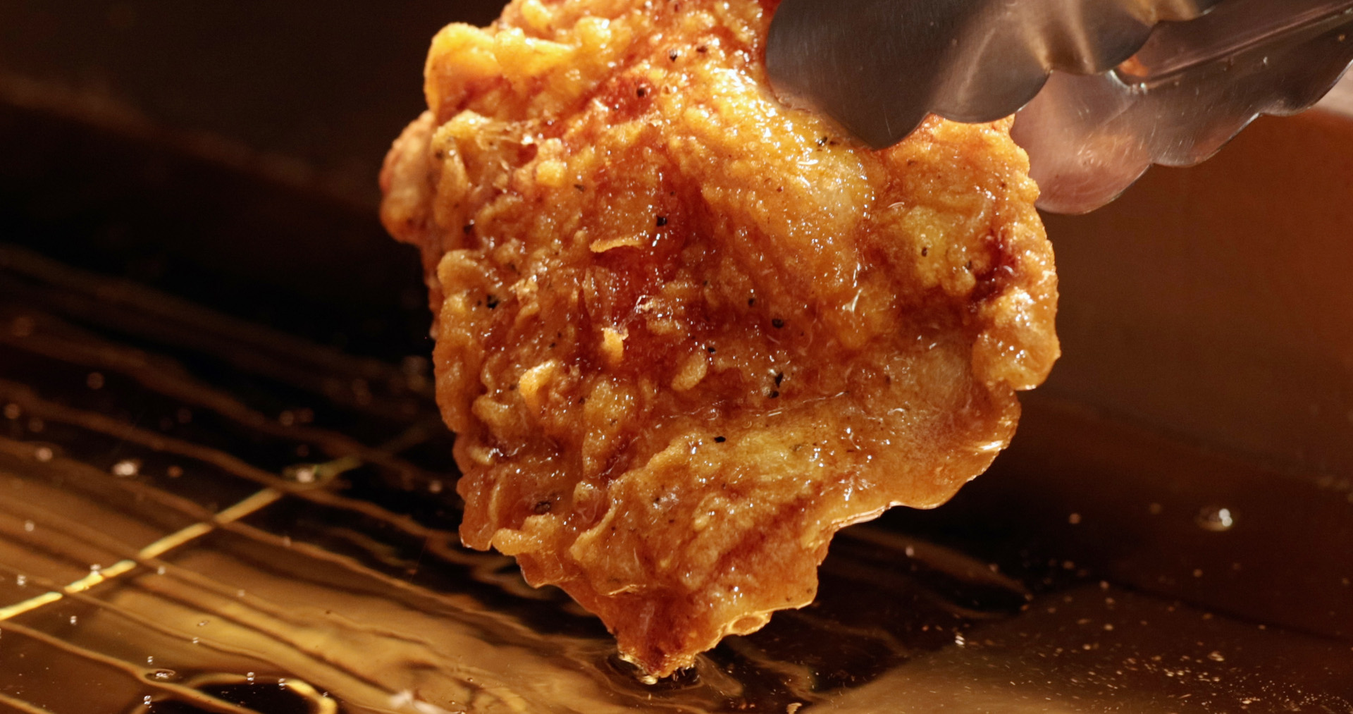 店内調理のフライドチキン